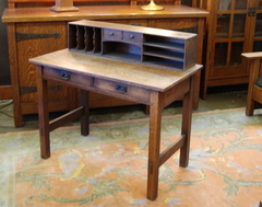 L & J G Stickley Writing Desk